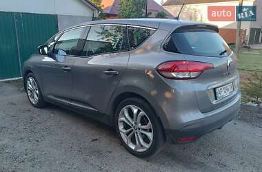 Минивэн Renault Scenic 2017 в 