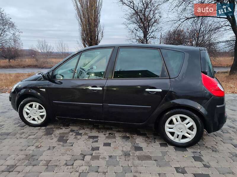Минивэн Renault Scenic 2008 в Першотравенске