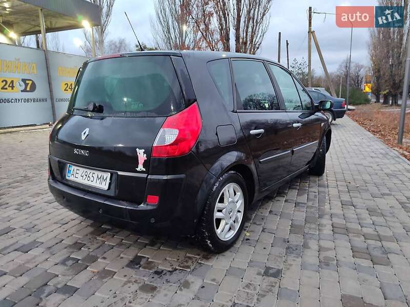 Минивэн Renault Scenic 2008 в Першотравенске