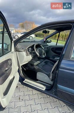 Минивэн Renault Scenic 2001 в 