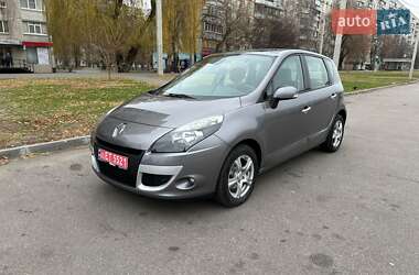 Минивэн Renault Scenic 2011 в Харькове