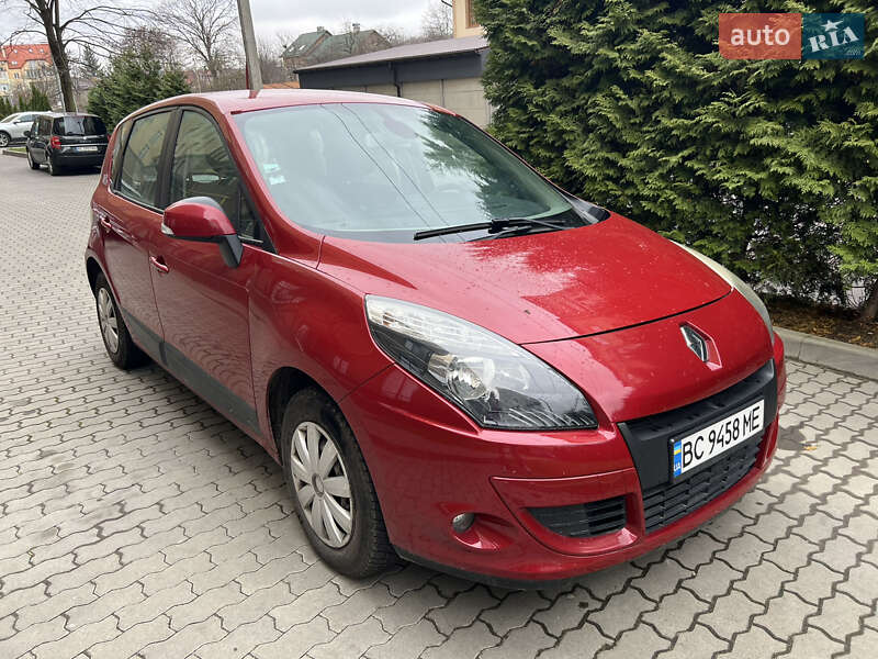 Минивэн Renault Scenic 2010 в Львове