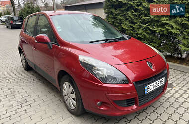 Минивэн Renault Scenic 2010 в Львове