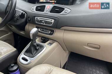 Минивэн Renault Scenic 2011 в Смеле