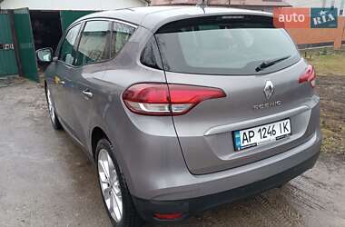 Минивэн Renault Scenic 2017 в 