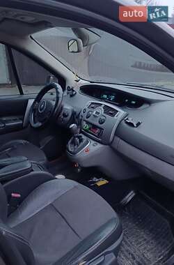 Минивэн Renault Scenic 2008 в 