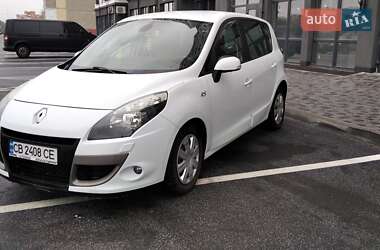 Мінівен Renault Scenic 2011 в Чернігові