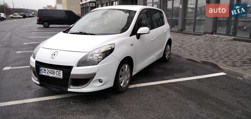 Минивэн Renault Scenic 2011 в Чернигове