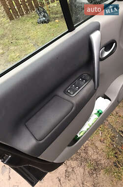 Минивэн Renault Scenic 2008 в 