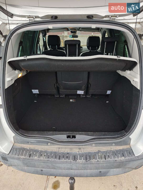 Мінівен Renault Scenic 2011 в Борисполі