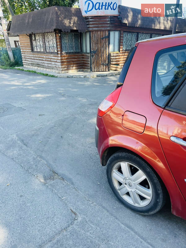 Мінівен Renault Scenic 2003 в Хмельницькому
