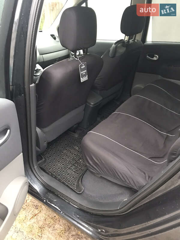 Мінівен Renault Scenic 2008 в Вараші