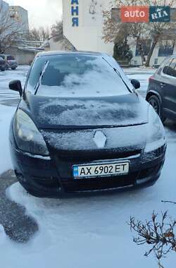 Минивэн Renault Scenic 2011 в Харькове