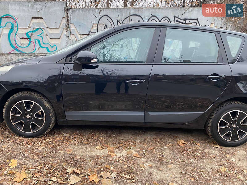 Минивэн Renault Scenic 2010 в Днепре