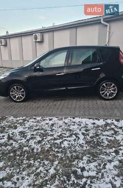 Минивэн Renault Scenic 2011 в Луцке