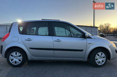 Минивэн Renault Scenic 2006 в 