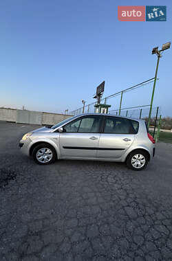 Минивэн Renault Scenic 2006 в 