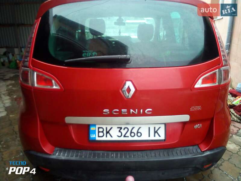 Минивэн Renault Scenic 2010 в Ровно