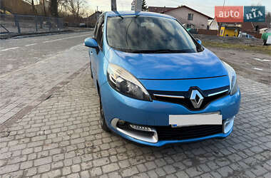Мінівен Renault Scenic 2015 в 