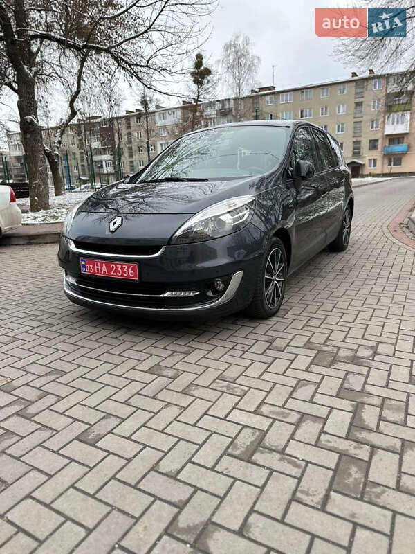 Мінівен Renault Scenic 2012 в Луцьку