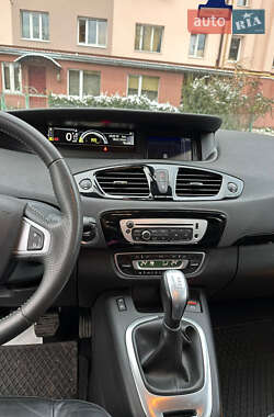 Мінівен Renault Scenic 2012 в Луцьку