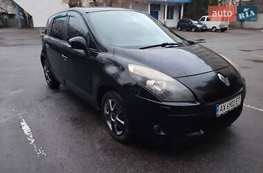 Мінівен Renault Scenic 2011 в 