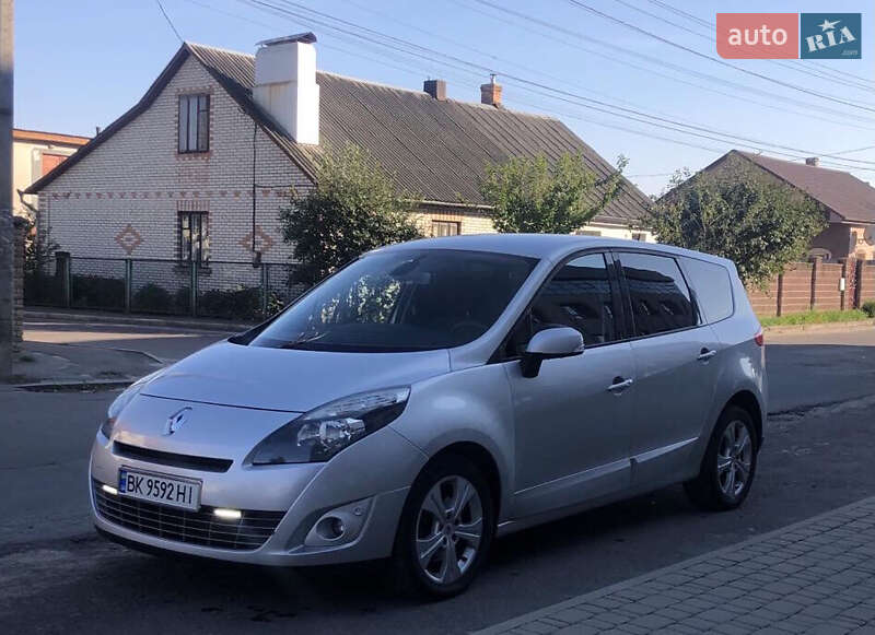 Минивэн Renault Scenic 2010 в Здолбунове