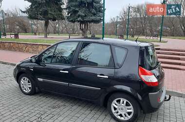 Минивэн Renault Scenic 2005 в Могилев-Подольске