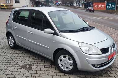 Мінівен Renault Scenic 2008 в Дубні