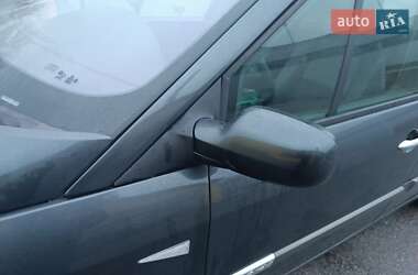 Мінівен Renault Scenic 2005 в Кропивницькому