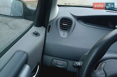 Мінівен Renault Scenic 2005 в Кропивницькому