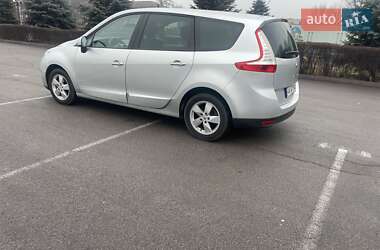 Мінівен Renault Scenic 2011 в Кам'янському