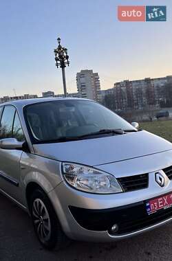 Минивэн Renault Scenic 2005 в Ровно