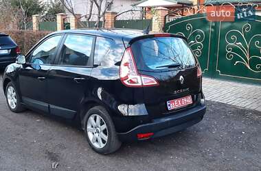 Мінівен Renault Scenic 2010 в Чернігові