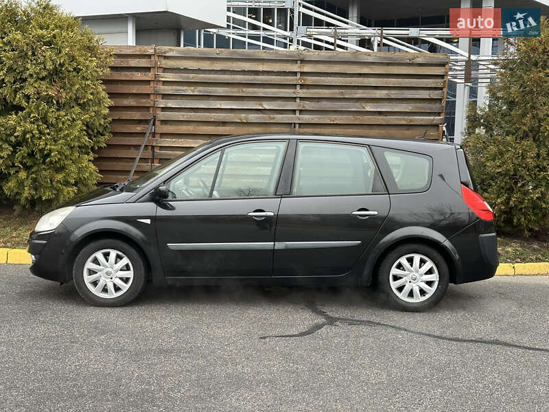 Минивэн Renault Scenic 2007 в Киеве