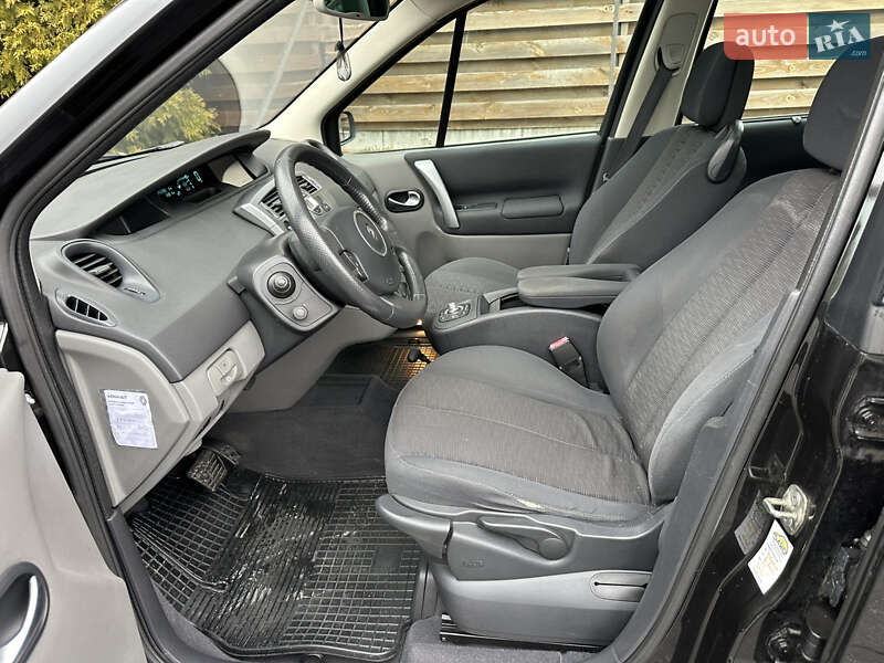 Минивэн Renault Scenic 2007 в Киеве