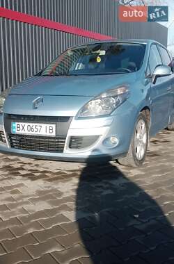 Минивэн Renault Scenic 2010 в Полонном