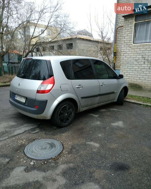 Минивэн Renault Scenic 2006 в Никополе