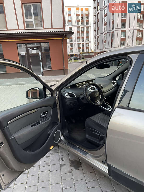 Мінівен Renault Scenic 2009 в Івано-Франківську