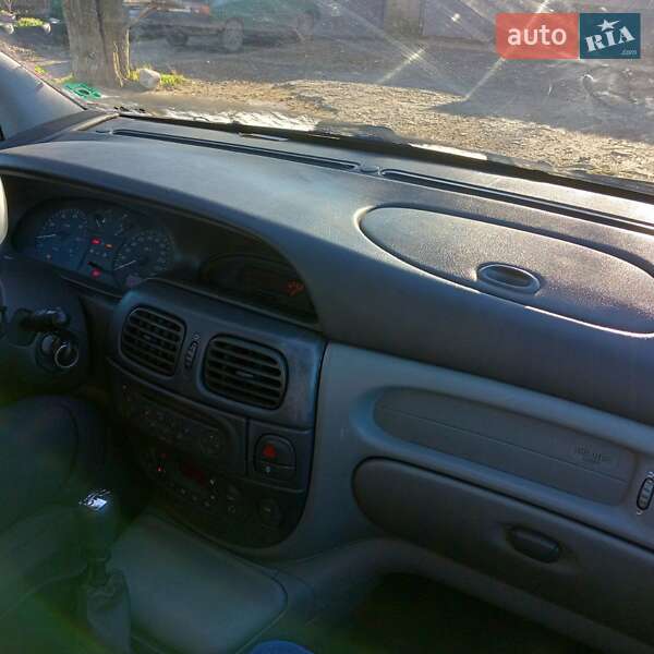 Минивэн Renault Scenic 2001 в Одессе