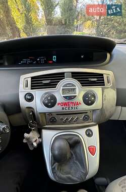 Минивэн Renault Scenic 2006 в 