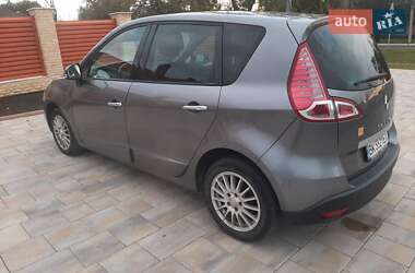 Минивэн Renault Scenic 2009 в 