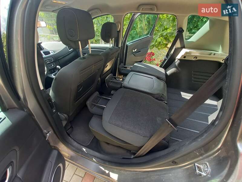 Минивэн Renault Scenic 2009 в Болграде