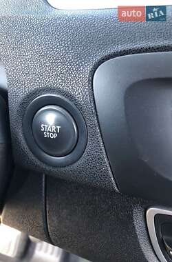 Минивэн Renault Scenic 2009 в 