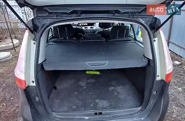 Renault Scenic 2009