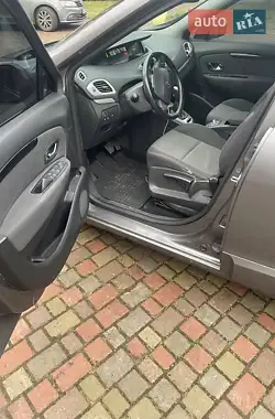 Renault Scenic 2013