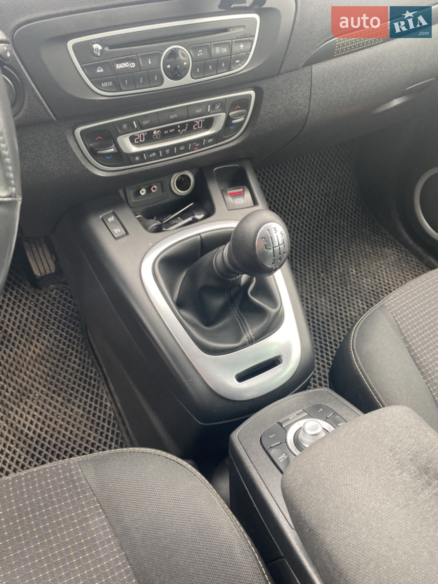 2010 Renault Scenic - мініатюра 4