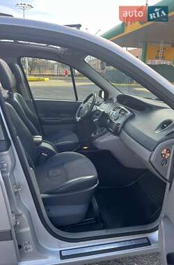 Мінівен Renault Scenic 2005 в Харкові