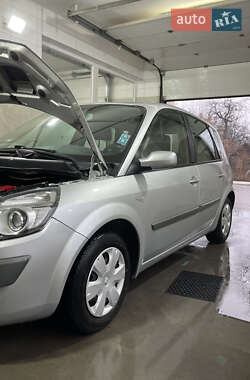 Минивэн Renault Scenic 2008 в Ирпене