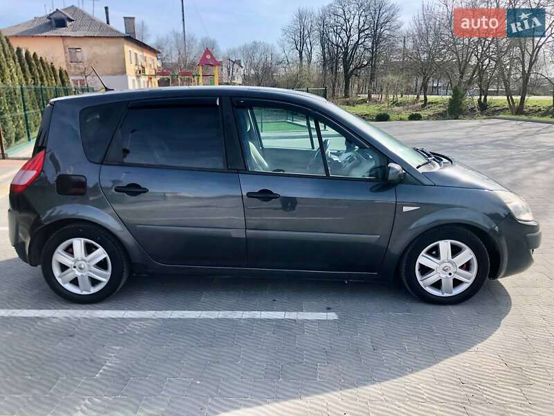Минивэн Renault Scenic 2007 в Старичах